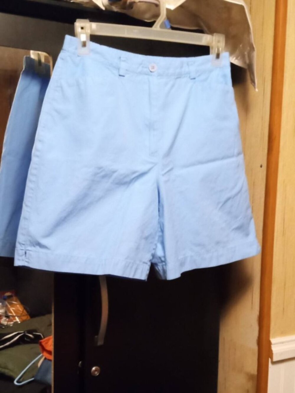 liz claiborne liz sport lt blue shorts 6